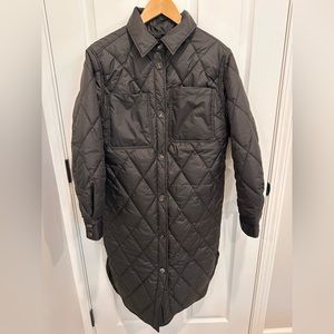 Oversized long quilted coat!